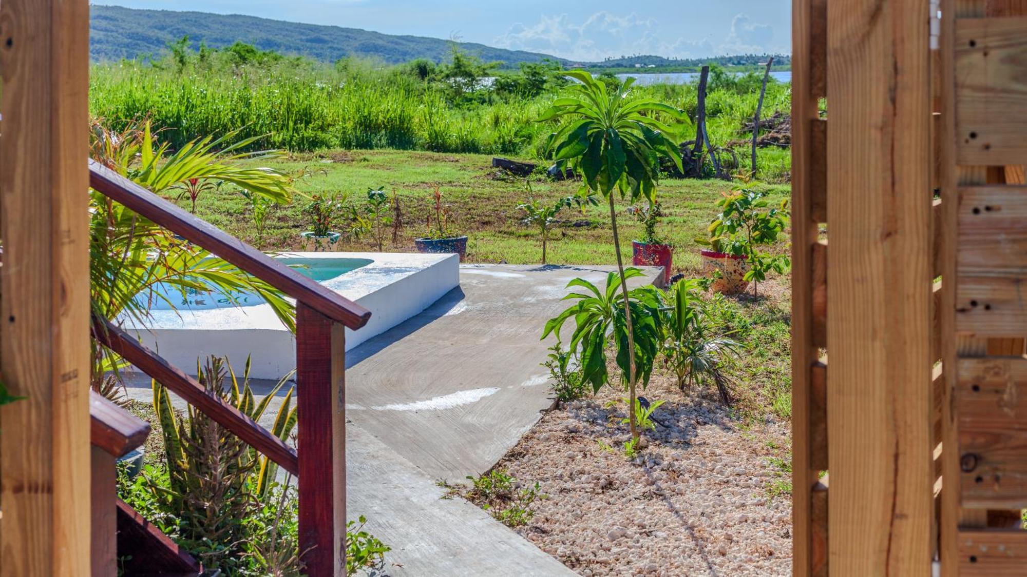 Cashaw Cabin - Private Retreat With A Pool Treasure Beach Εξωτερικό φωτογραφία